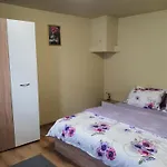 Carissa House Апартаменты