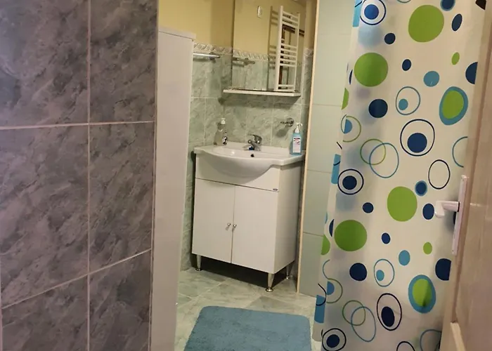 Carissa House * براشوف